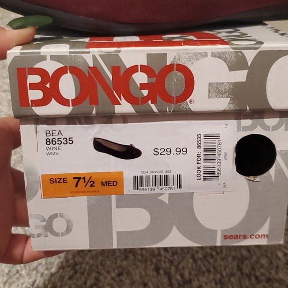 SOLD****Burgundy Flats - Picture 4 of 4